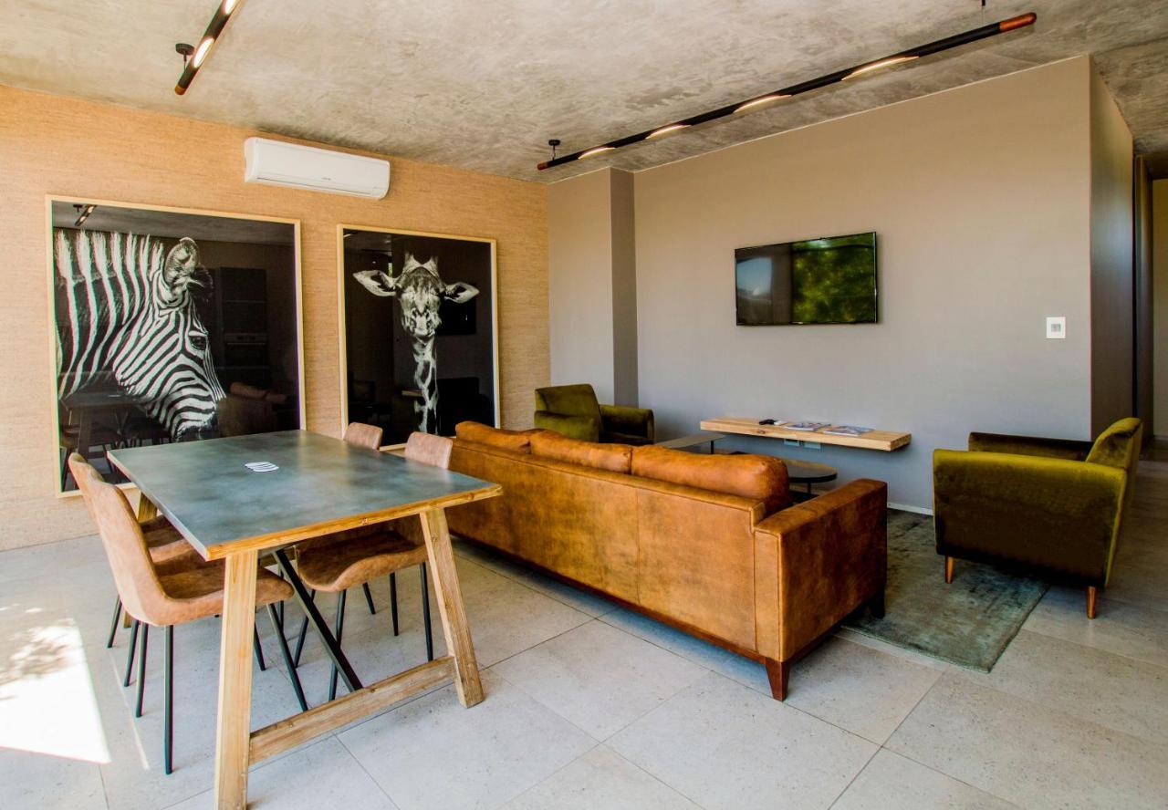 De Haas Living @ Die Laan 2 สเตลเลนบอช ภายนอก รูปภาพ