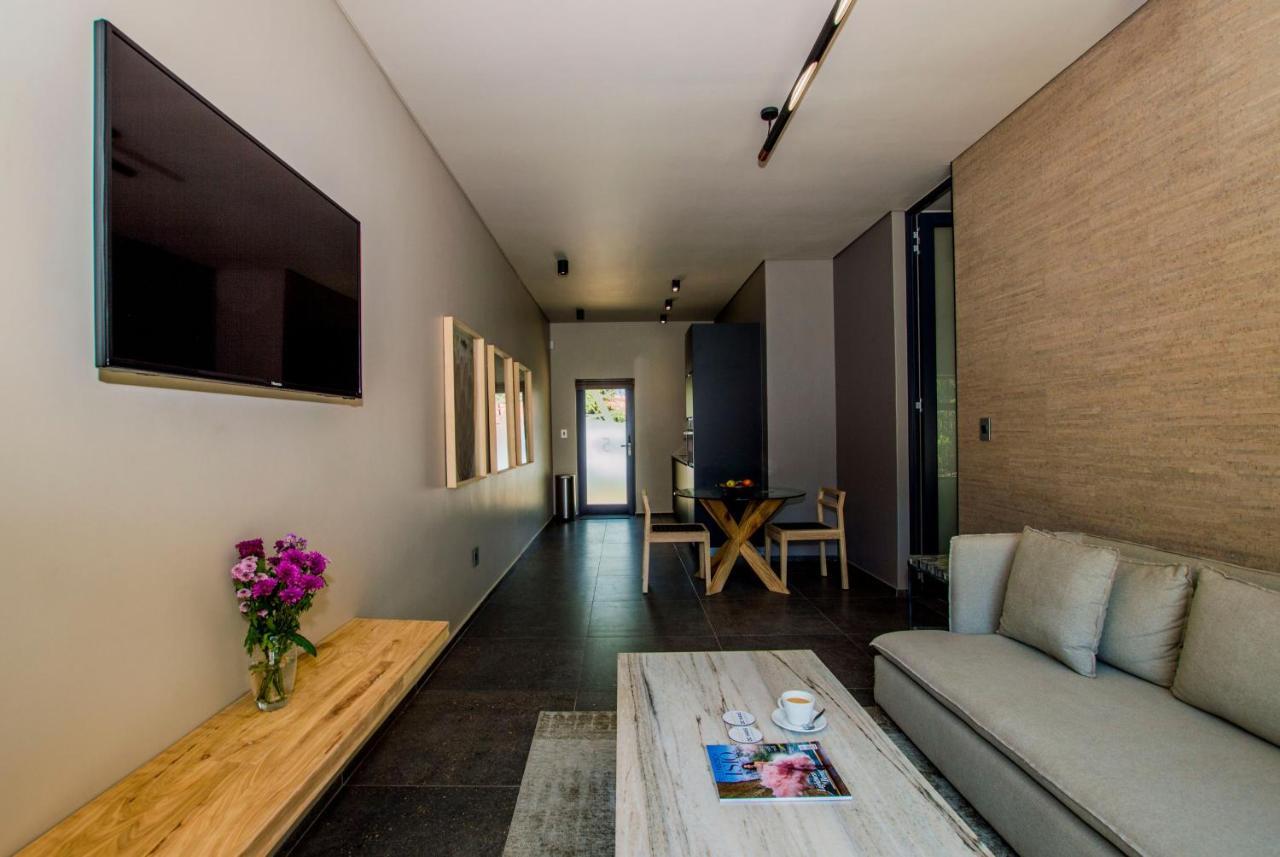 De Haas Living @ Die Laan 2 สเตลเลนบอช ภายนอก รูปภาพ