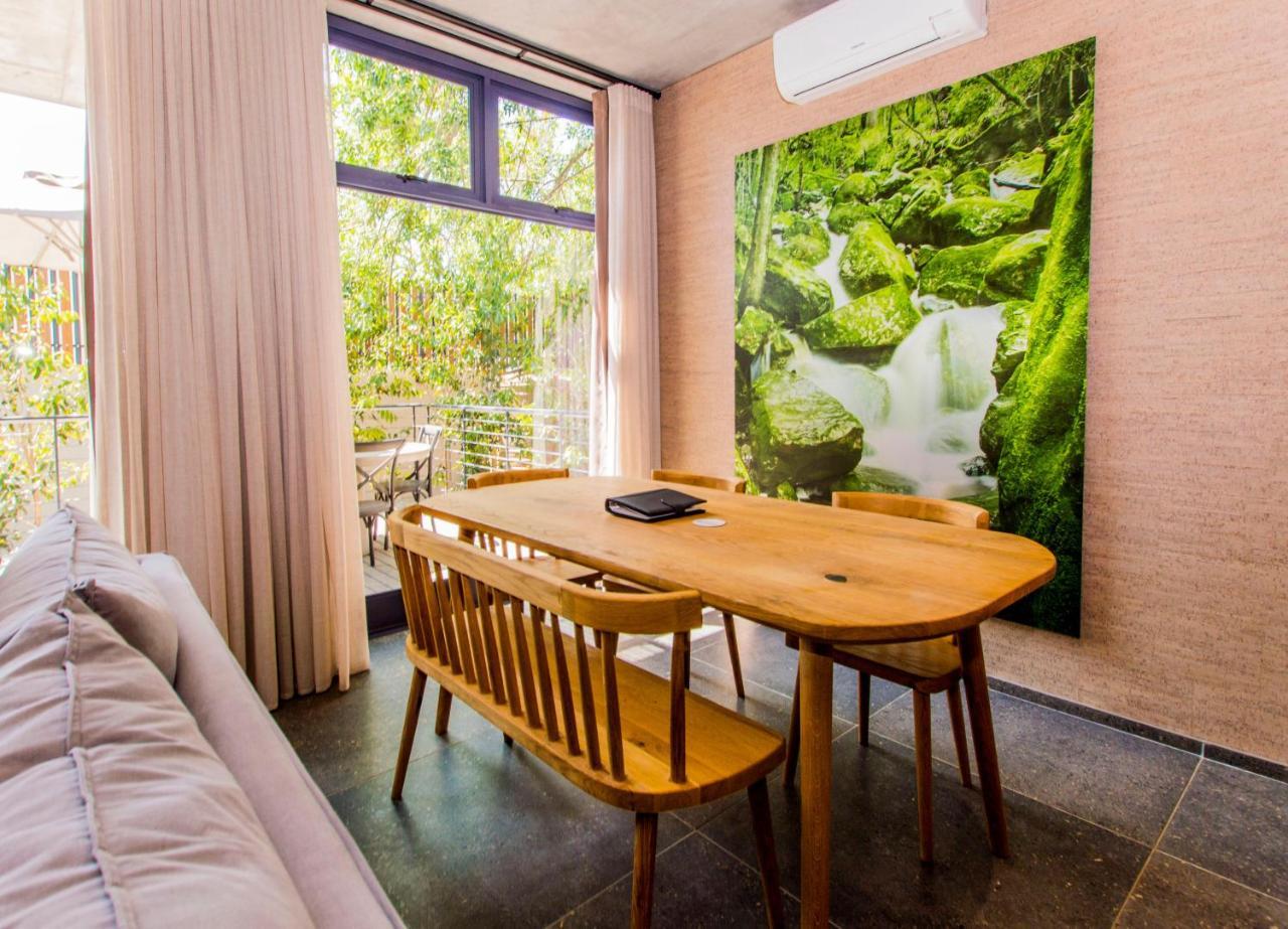 De Haas Living @ Die Laan 2 สเตลเลนบอช ภายนอก รูปภาพ